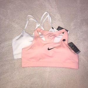 Nike sports bra bundle